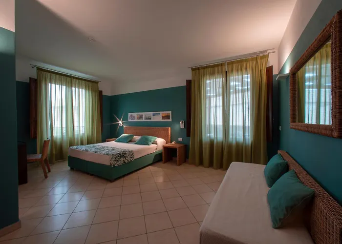 Insula Hotel