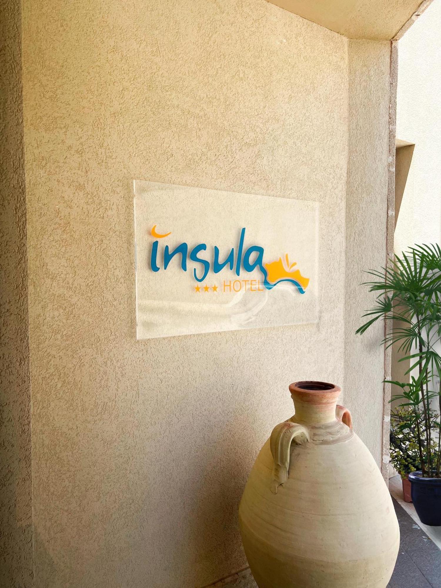 Hotel Insula 3*